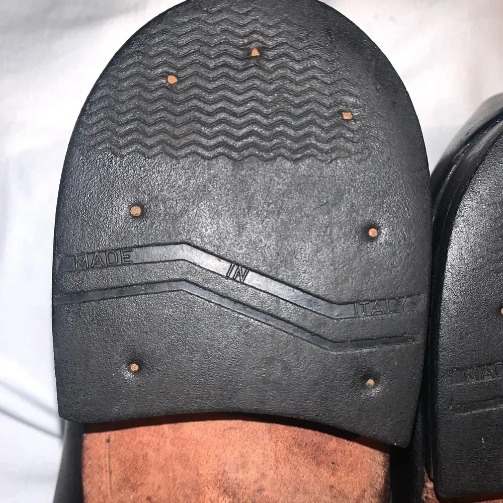 E.T. Wright Woven Vamp black leather Vintage loafers with tassels Size 11
